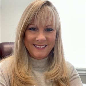 Meet your Posher, Cindy